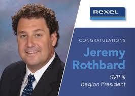 Chris Dransfield's Instagram, Twitter & Facebook