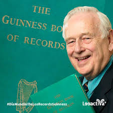 En 1951, sir Hugh Beaver, por aquel entonces director ejecutivo de la  empresa cervecera Guinness Brewery, una de las más importantes del mundo,  había salido a cazar junto a unos amigos cuando,
