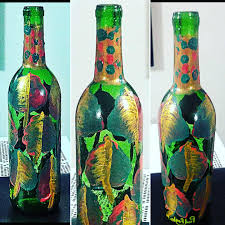 I Hand Painted This Wine Bottle In Acrylics And Varnish To Give It A Shine Great For Home D In 2020 Hand Painted Wine Bottles Painted Wine Bottles Bottles Decoration