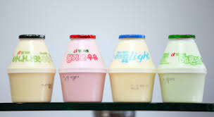 Milkshakes piquenique, cor de rosa, lanches, ervas, gastronomia, festa, doces. Banana Flavored Milk Wikipedia