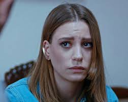 Serenay Sarikaya Serenaysarikaya Prettiest Actresses Celebrities Cagatay Ulusoy