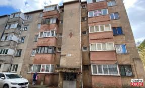 Depremin merkez üssü kartal olarak açıklanırken, afad verilerine göre depremin derinliği 7 km olarak belirlendi. Istanbul Kartal Da Riskli Binalarda Deprem Korkusu Ile Yasiyorlar Dogru Guvenilir Ve Tarafsiz Habercilik