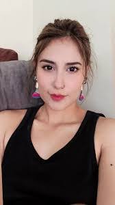 Angela Puente's Instagram, Twitter & Facebook