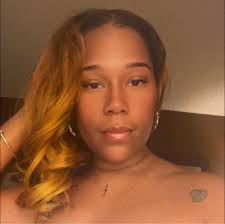 Brittany L Smith (@crowntiltsbutneverslips) • Facebook