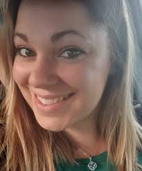 Looking for a quick fix? Life doesn't really work that way… It seems like  everyone's seeking a quick and painless solution or at least that's what  advertisers try to sell us. Let's