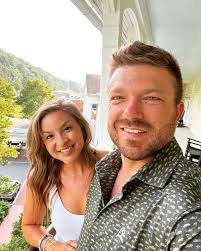 Mary Dunleavy's Instagram, Twitter & Facebook