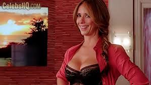 Newer post older post home. Exclusive Jennifer Love Hewitt Hot Pics See Inside