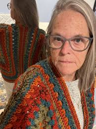 Crochet yarn colors for hexagon cardigans