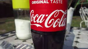En consommant cette quantité de sucre anormalement élevée, cet homme avait juste une crainte : Quantite De Sucre Dans Une Bouteille De 50cl De Coca Cola 54 Grammes Youtube