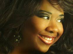 Kari Holmes 'The Voice'