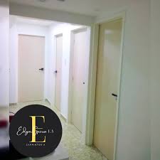 Tienes poco espacio? No te preocupes, también realizamos hermosisimas  cocinas empotradas 😍😍 para cualquier tipo de espacio 💖💖 Contáctanos 📞  #carpinteria #arte #diseño #cocina #empotrados #aragua #maracay  #arquitectura #muebles