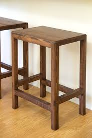 Need some extra seating in your living room or kitchen area? How To Make A Half Lap Bar Stool From 2x4s Jays Custom Creations