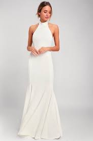 Slice Of Joy White Halter Maxi Dress In 2020 White Halter Dress White Halter Maxi Dress Party Dress Outfits