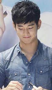 Gorgeous Mens Haircuts 2019 Curlymediummenshairstyles Asian Men Hairstyle Korean Haircut Asian Man Haircut
