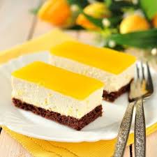 Entremets A La Mangue Et Chocolat Sans Cuisson Recette Recette De Tartelette Recette Dessert Gateau Sans Cuisson