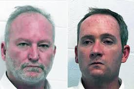 Judge tosses lawyers in jail for courtroom fistfight