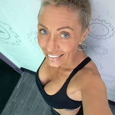 I always enjoy serving a solo diner, but am I alone in that feeling??