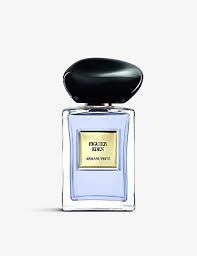 Discover the ideal men's fragrance gift set with classic favorites and limited edition selections for every man. Giorgio Armani My Way Eau De Parfum Selfridges Com