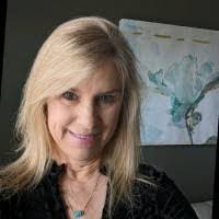 Taylor Tarr's Instagram, Twitter & Facebook