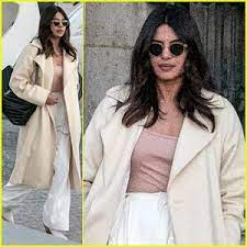 Priyanka Chopra Reveals Her Nick Jonas Amazon Wedding Registry French Girl Style Outfits Outfit Inspirations Cool Street Fashion