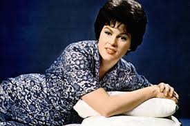 Patsy Cline Museum: 10 Must-See Items