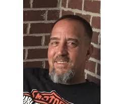 Brett Rhodes's Instagram, Twitter & Facebook