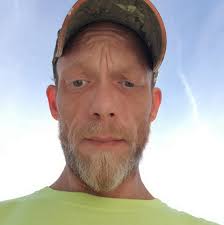 Are there sleeping rooms available in Middletown or roommates needed?