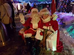 Candy Cane Residents Look Like They Are Candy Cane Lane Kelowna Facebook