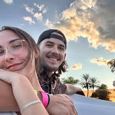 Im 35 weeks pregnant and will be getting induced later tonight...ugh i just  want some taco bell and my favorite cookies that ive been craving so  badly!! I wont be able to