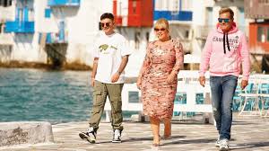 Wer die platzierten der einzelnen staffeln waren, wer sich von der jury das meiste lob abgeholt hat und wer den stärksten applaus vom publikum im saal. Dsds 2021 Mega Drama Beim Recall Auf Mykonos Kukksi Star News Beauty Und Trends
