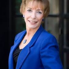 Lee Mccue's Instagram, Twitter & Facebook