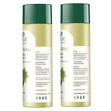 So this product comes in a cylindrical bottle with a screw cap which is moderately tight, but sometimes causes leakage of the oil. Amazon Com Biotique Bio Bhringraj Therapeutic Oil For Falling Hair 120ml 1pack I Supports Normal Hair Growth I Helps Repair Damaged Hair Beauty
