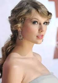 Taylor Swift fan check-in and love expressions