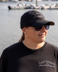 Last Mango (@lastmangoboatworks) · Instagram 照片和视频