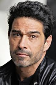 Jonathan Dane's Instagram, Twitter & Facebook