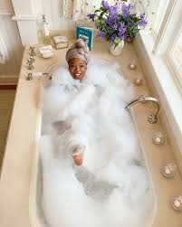 There are 927 chamomile baby bath for sale on etsy, and they cost $9.22 on average. Oprah Reveals Her Bath Routine In Her Specially Carved Bathtub
