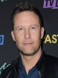 Michael Rosenbaum "lex luthor" left smallville after several years of  fulfilling his fantastic role as smallvilles lex luthor. After the initial  contract for the show which lasted 6 seasons he decided to