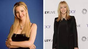 Phoebe buffay a jóbarátok című vígjátéksorozat egyik főszereplője. Jobaratok Phoebe Buffay Lisa Kudrow 53 Eves Top Pont
