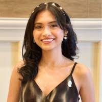 Rose Galvan's Instagram, Twitter & Facebook