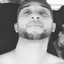 Stream Mario Hull music