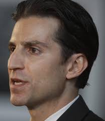 Hoffman formally announces Senate bid