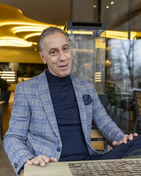 Csonka Andrást megtapogotta egy hölgy rajongója.