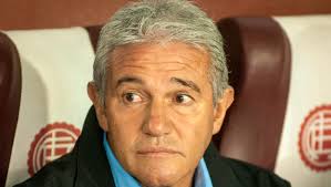 El campeón del Mundo, Jorge Burruchaga, admitió charla con "muchachos de la  barra" tras la derrota