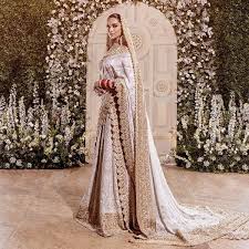 We did not find results for: 11 Bridal Looks Of Deepika Padukone That Ll Never Go Out Of Fashion Shaadisaga