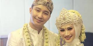 Melody loops offers royalty free music for commercial use in youtube vimeo videos, business presentations, radio tv ads. Goda Kecantikan Melody Eks Jkt48 Suami Bikin Merinding Dream Co Id