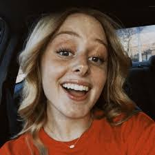 Sara Westfall's Instagram, Twitter & Facebook