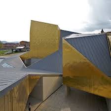 L Atlantida Centro De Artes Escenicas De Osona Barcelona Fachada Arquitectura Arquitectos Modelo De Arquitectura