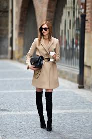 Tendenze Moda Estate 2019 50 Idee Di Tendenza Page 39 Of 375 Look Con Botas Altas Atuendos De Moda Ropa