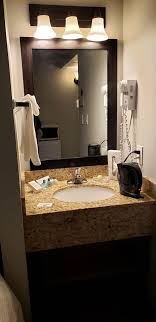 Free wifi and free parking at tonquin inn, jasper. Tonquin Inn 16 Photos 30 Reviews Hotels 100 Juniper Avenue Jasper Ab Phone Number
