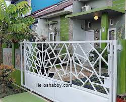 Gaya terbaru 36 pagar minimalis motif minimalis bertambahnya banyaknya penduduk di indonesia terlebih di daerah kota besar. 7 Model Pagar Rumah Minimalis Modern Bikin Rumah Aman Terlindungi Helloshabby Com Interior And Exterior Solutions